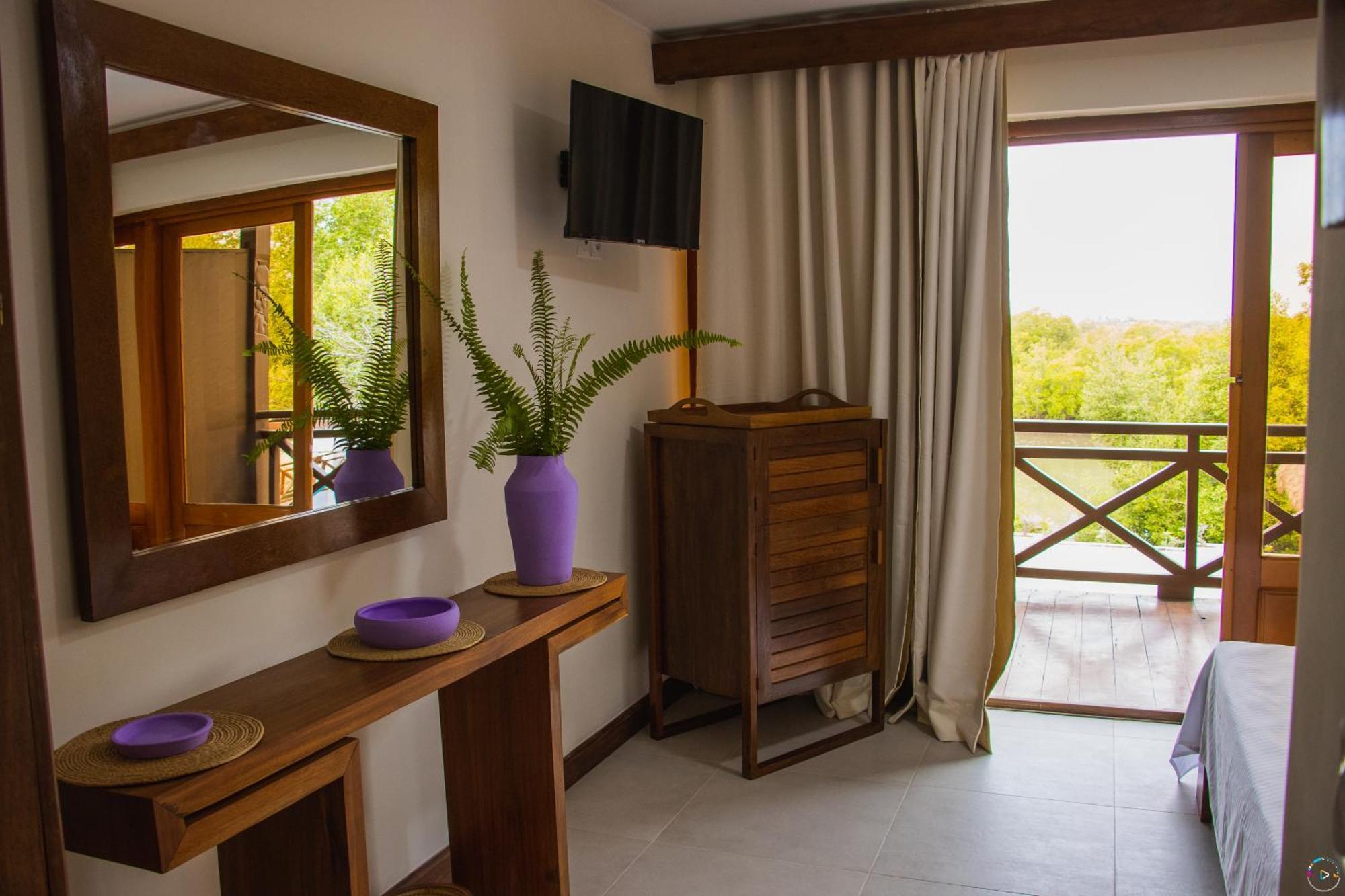 Hotel Baobab Cafe Morondava Bagian luar foto