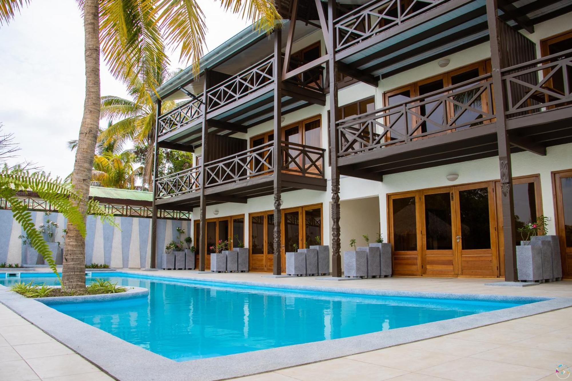 Hotel Baobab Cafe Morondava Bagian luar foto